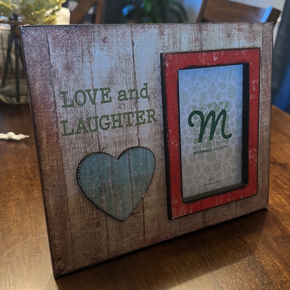 Love and laughter wood frame - Picture 4 of 4